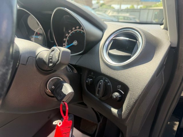 Ford Fiesta 1.0 Titanium 79 Bhp Blue #50