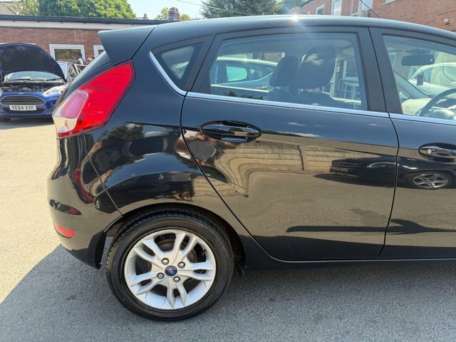 Ford Fiesta 1.0 Titanium 79 Bhp Blue #10