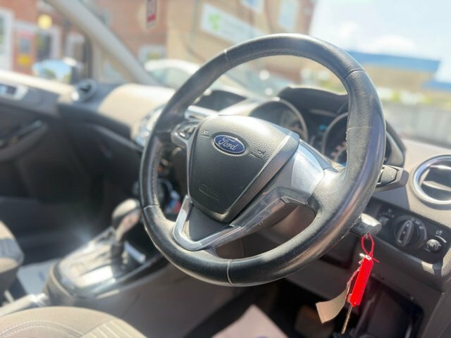 Ford Fiesta 1.0 Titanium 79 Bhp Blue #2