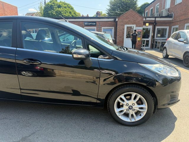 Ford Fiesta 1.0 Titanium 79 Bhp Blue #11
