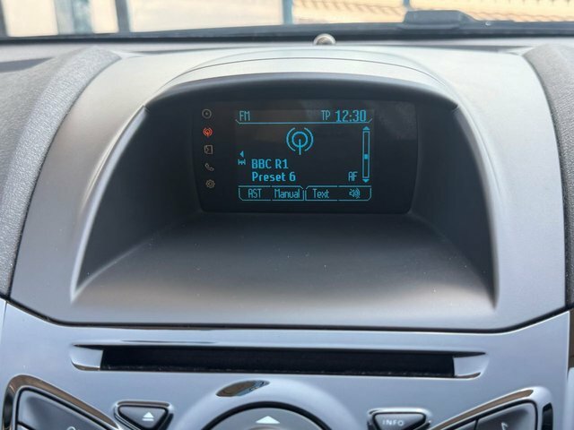 Ford Fiesta 1.0 Titanium 79 Bhp Blue #36