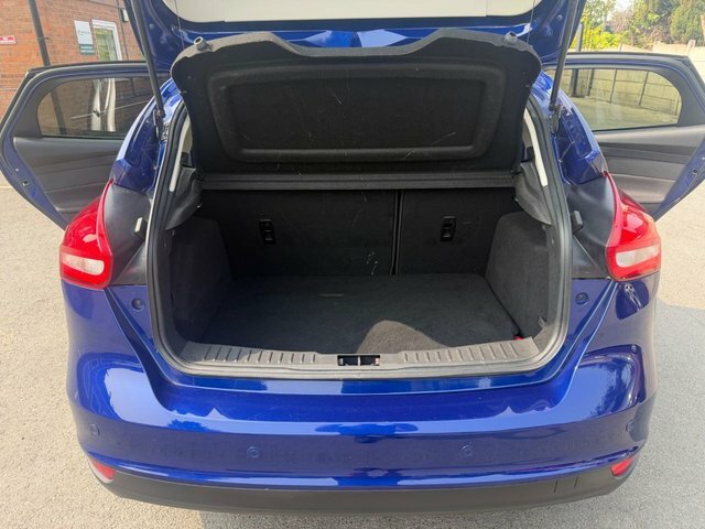 Ford Focus 1.0 Ecoboost 125 Titanium X Grey #17