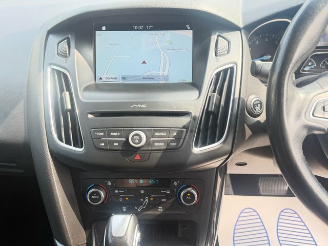 Ford Focus 1.0 Ecoboost 125 Titanium X Grey #30