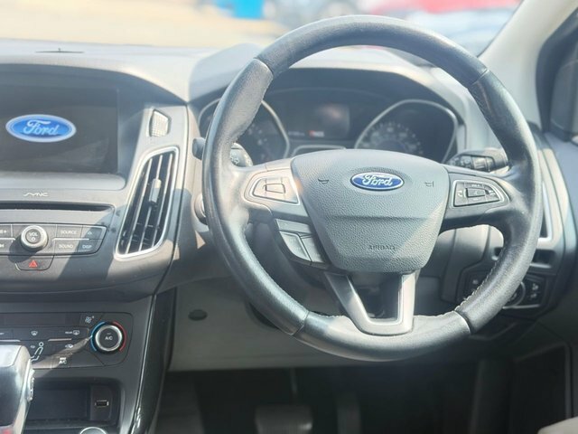 Ford Focus 1.0 Ecoboost 125 Titanium X Grey #10
