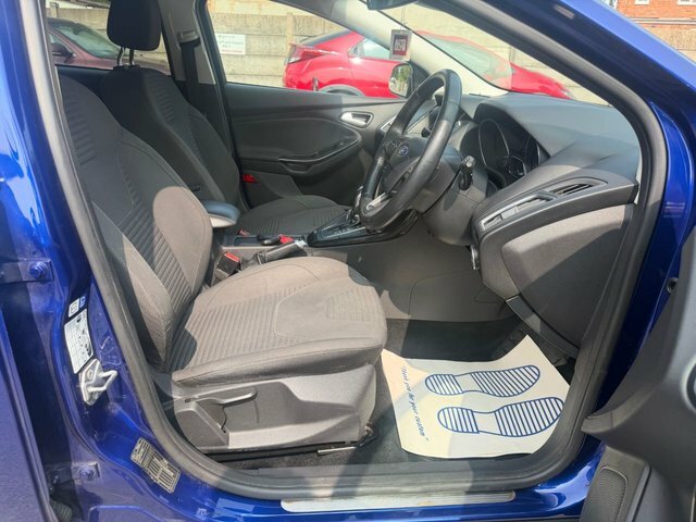 Ford Focus 1.0 Ecoboost 125 Titanium X Grey #47