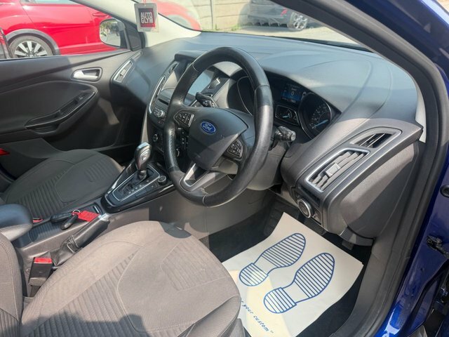 Ford Focus 1.0 Ecoboost 125 Titanium X Grey #24