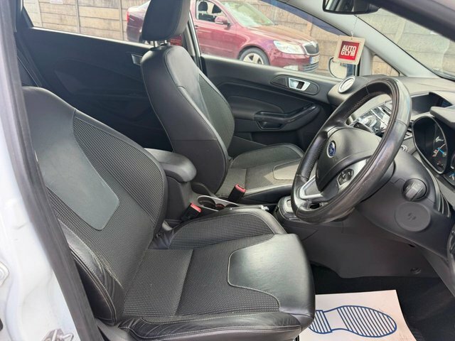 Ford Fiesta Zetec Blue #31