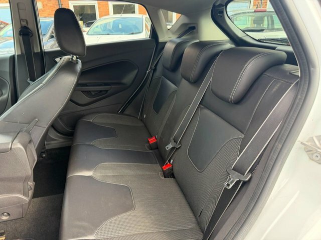 Ford Fiesta Zetec Blue #50