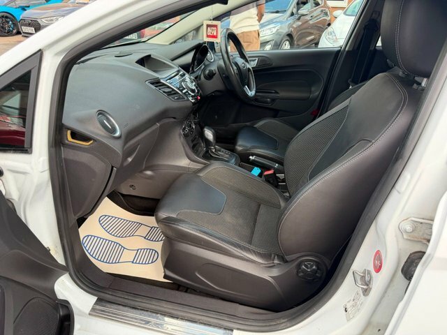 Ford Fiesta Zetec Blue #45