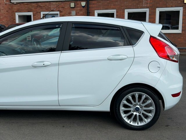 Ford Fiesta Zetec Blue #20