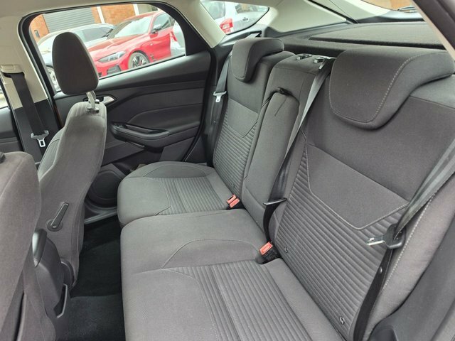 Ford Focus 1.0T Ecoboost Zetec Edition Silver #53