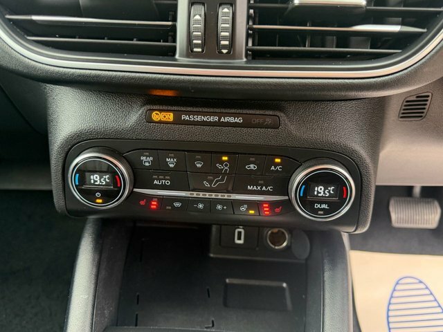 Ford Focus 1.0T Ecoboost Titanium #39