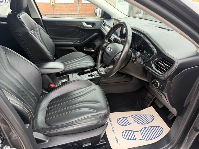Ford Focus 1.0T Ecoboost Titanium #75