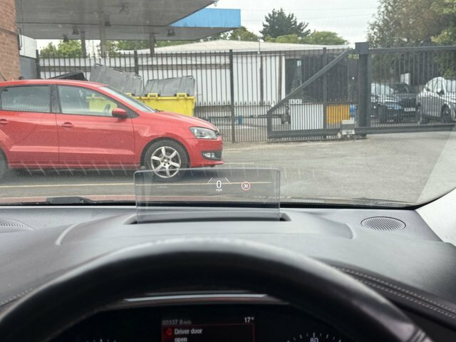 Ford Focus 1.0T Ecoboost Titanium #55
