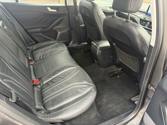 Ford Focus 1.0T Ecoboost Titanium #62