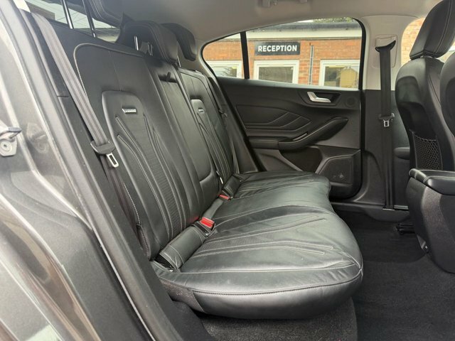 Ford Focus 1.0T Ecoboost Titanium #67