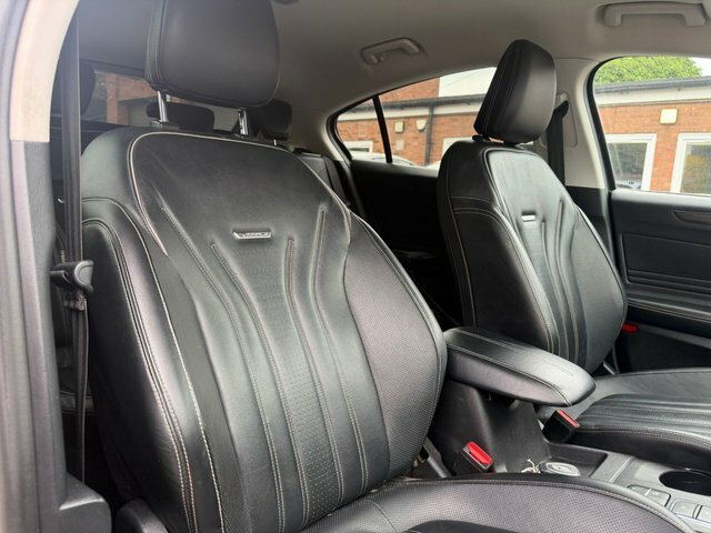 Ford Focus 1.0T Ecoboost Titanium #76