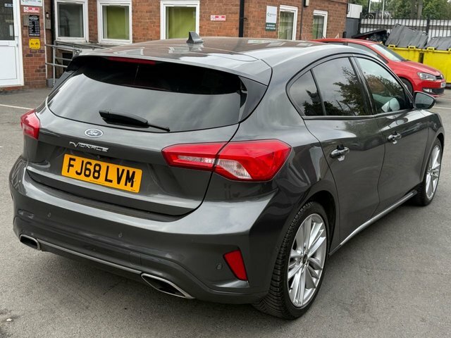 Ford Focus 1.0T Ecoboost Titanium #18
