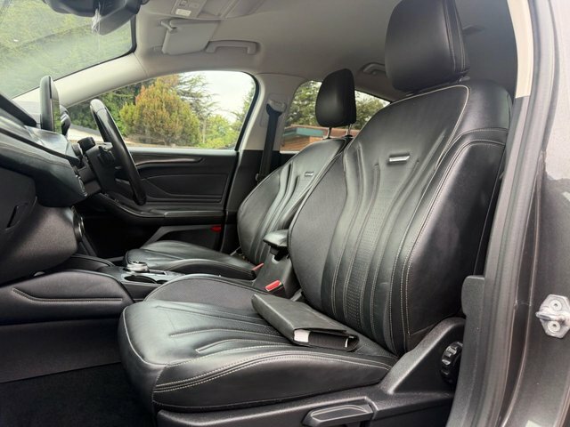 Ford Focus 1.0T Ecoboost Titanium #60