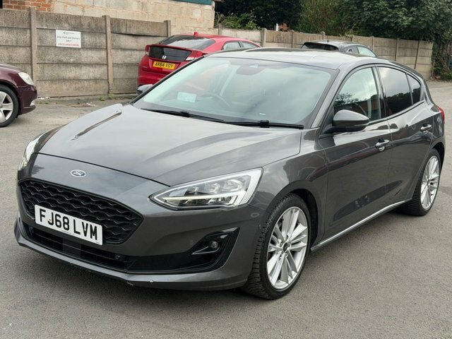 Ford Focus 1.0T Ecoboost Titanium #9