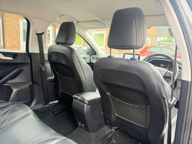 Ford Focus 1.0T Ecoboost Titanium #64