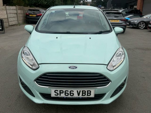 Ford Fiesta Hatchback Zetec Blue #4