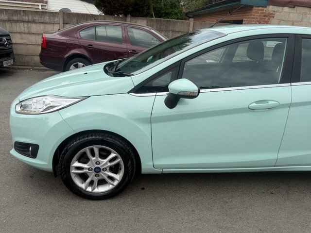 Ford Fiesta Hatchback Zetec Blue #11