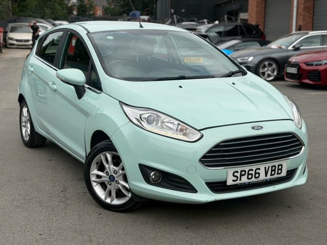 Ford Fiesta Hatchback Zetec Blue #1