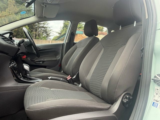Ford Fiesta Hatchback Zetec Blue #45