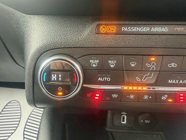 Ford Focus 1.0 Ecoboost 125 Titanium Satellite Naviga  #39