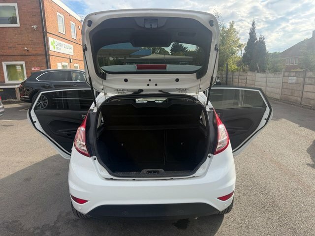 Ford Fiesta 1.0 Ecoboost Titanium White #20