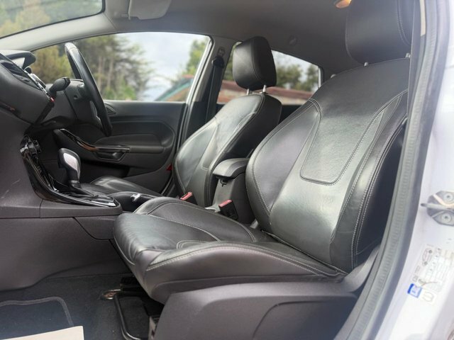 Ford Fiesta 1.0 Ecoboost Titanium White #44