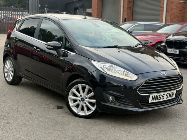 Ford Fiesta 1.0 Ecoboost Titanium Red #1