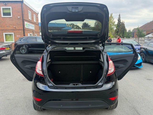 Ford Fiesta 1.0 Ecoboost Titanium Red #20