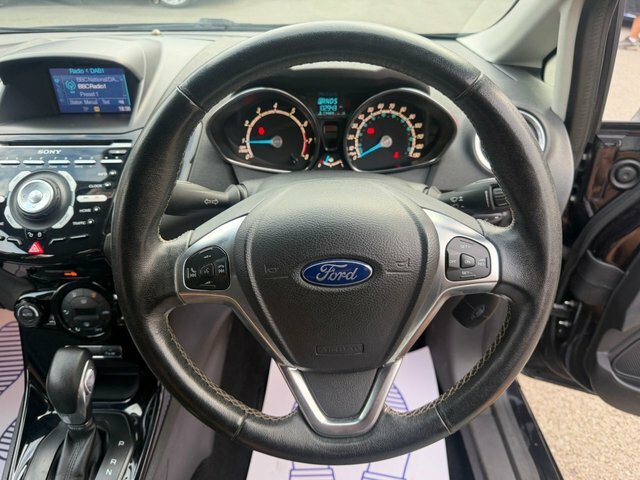 Ford Fiesta 1.0 Ecoboost Titanium Red #28
