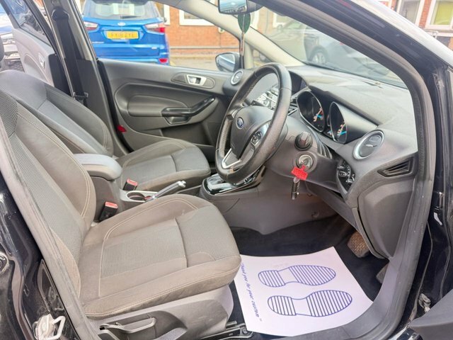 Ford Fiesta 1.0 Ecoboost Titanium Red #57