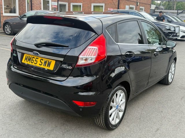 Ford Fiesta 1.0 Ecoboost Titanium Red #18