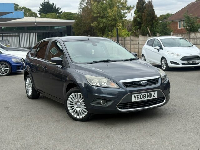 Ford Focus 2.0 Titanium Hatchback 192 G Grey #3