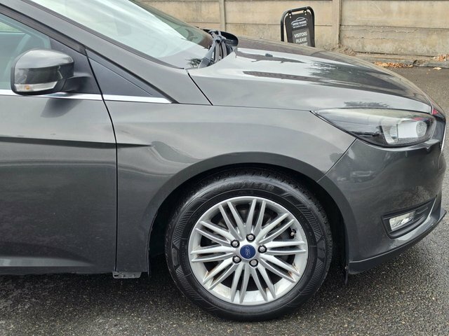 Ford Focus 1.0T Ecoboost Zetec Edition Hatchback A Grey #4