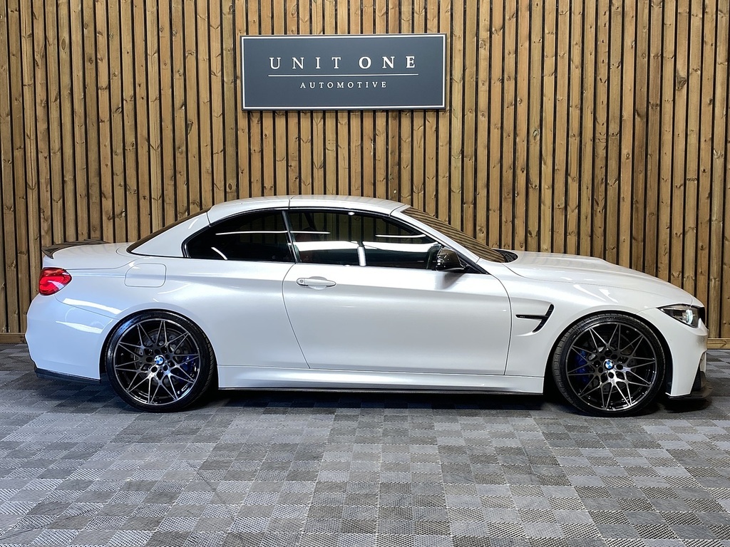 BMW M4 Biturbo Competition White #2