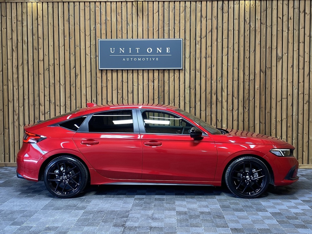 Honda Civic H I-mmd Sport Red #2