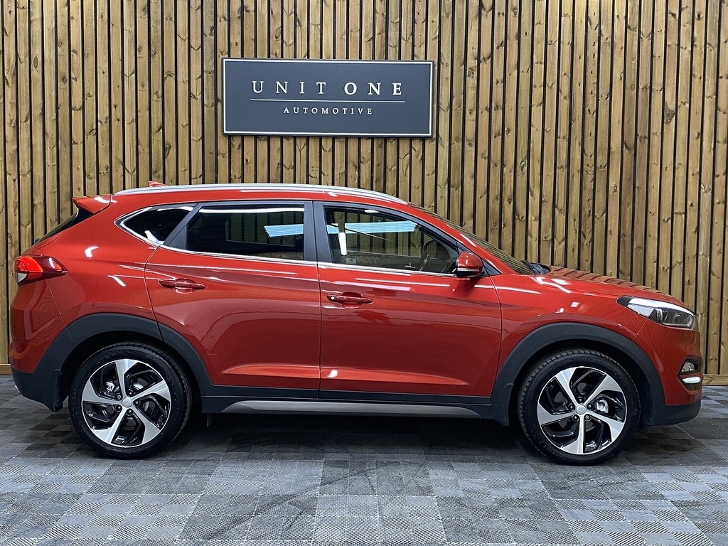 Hyundai Tucson T-gdi Premium YR66JMV Red #2