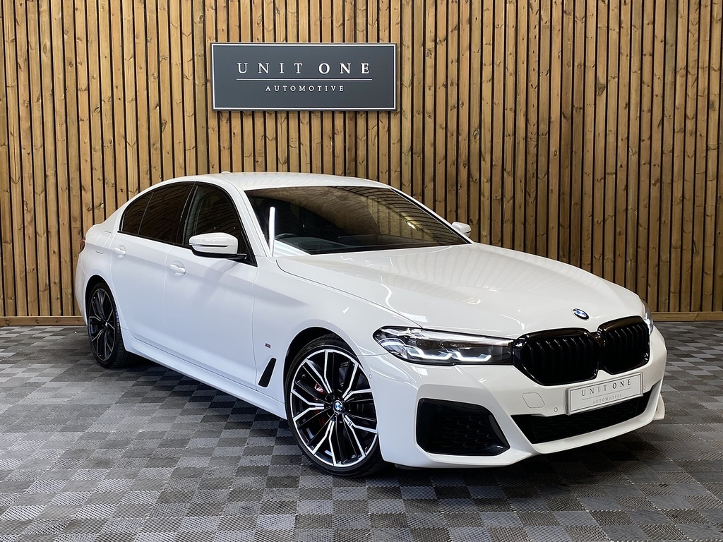 BMW 5 Series 520I Mht M Sport White