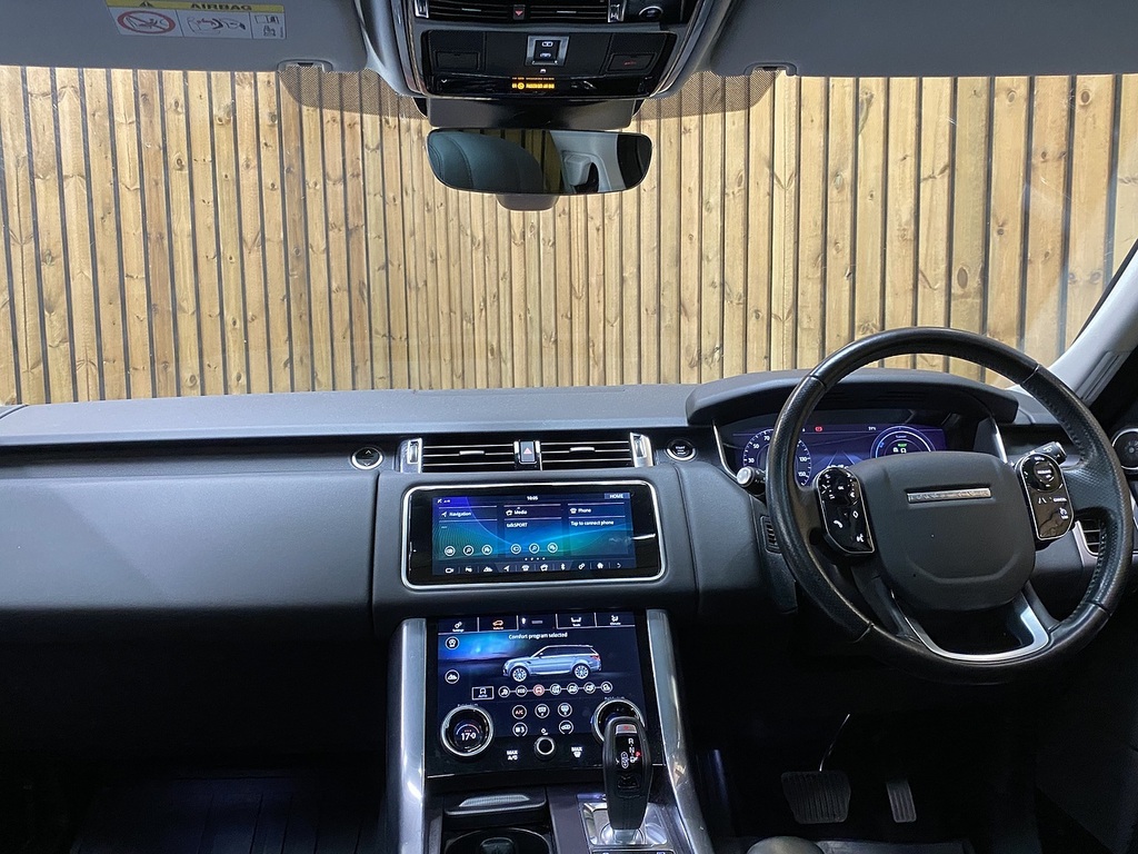 Land Rover Range Rover Sport P400e Hse SO70OVW Red #3