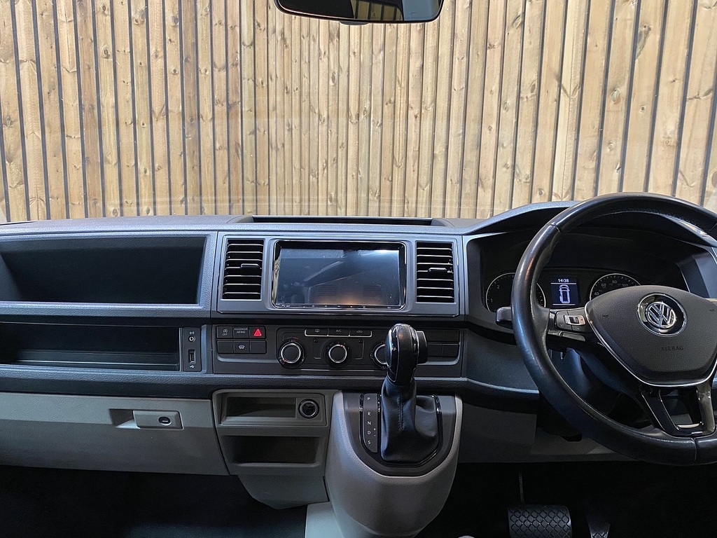 Volkswagen Transporter Bitdi T30 Bluemotion Tech Highline Black #3