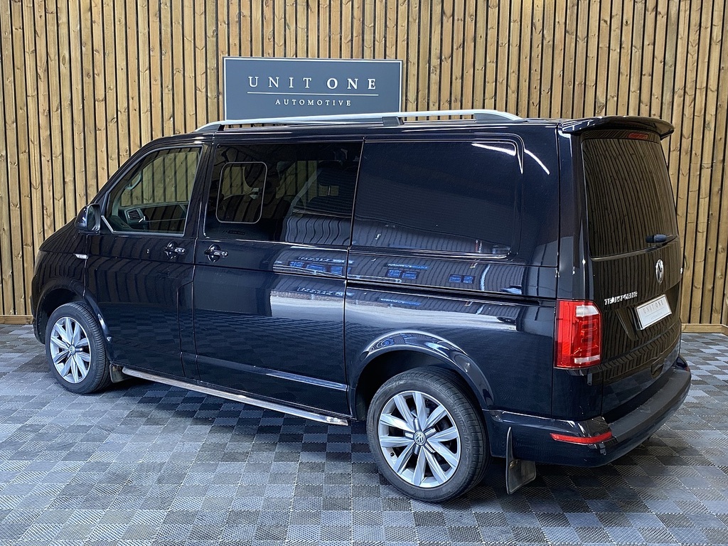 Volkswagen Transporter Bitdi T30 Bluemotion Tech Highline Black #2