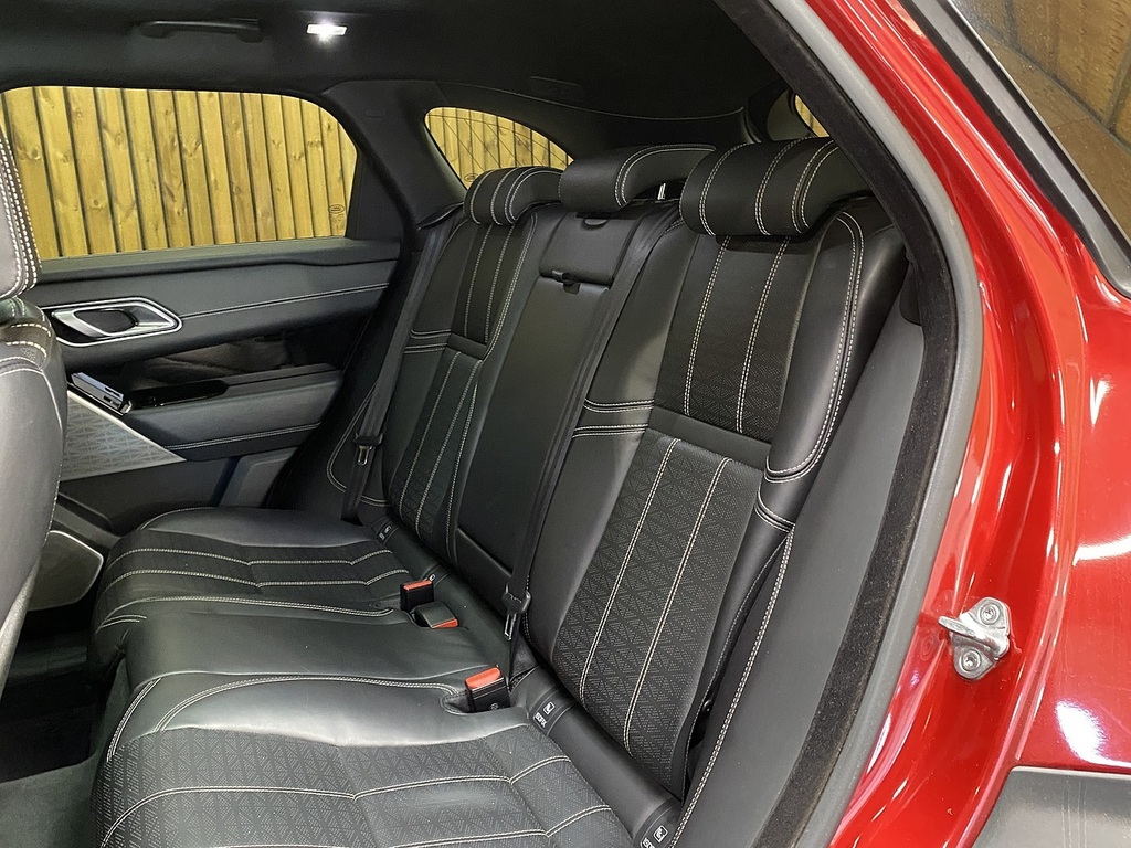 Land Rover Range Rover Velar Sd6 V6 R-dynamic Hse Red #5