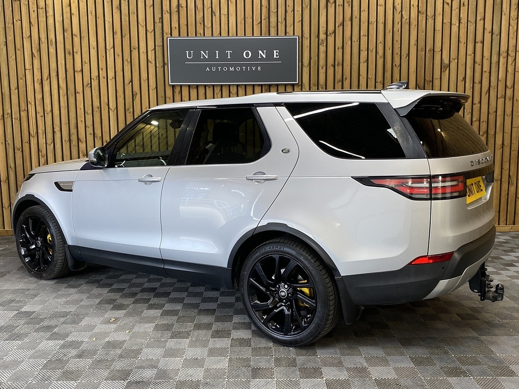 Land Rover Discovery Td V6 Hse Silver #2