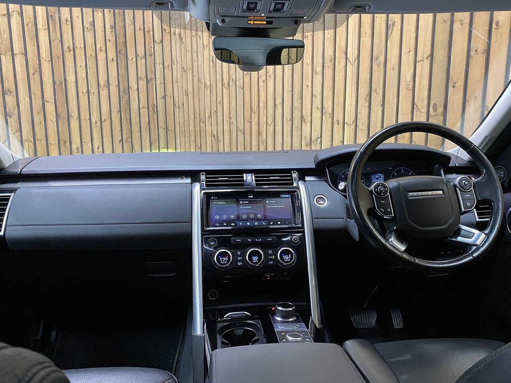 Land Rover Discovery Td V6 Hse Silver #5
