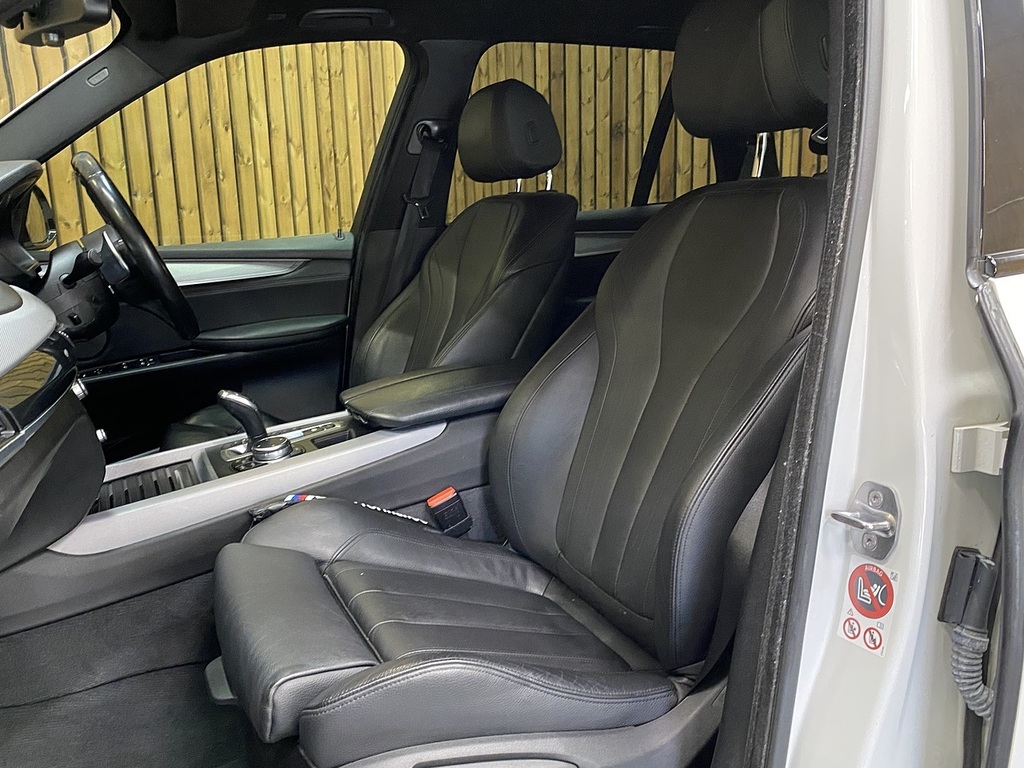 BMW X5 40D M Sport White #4